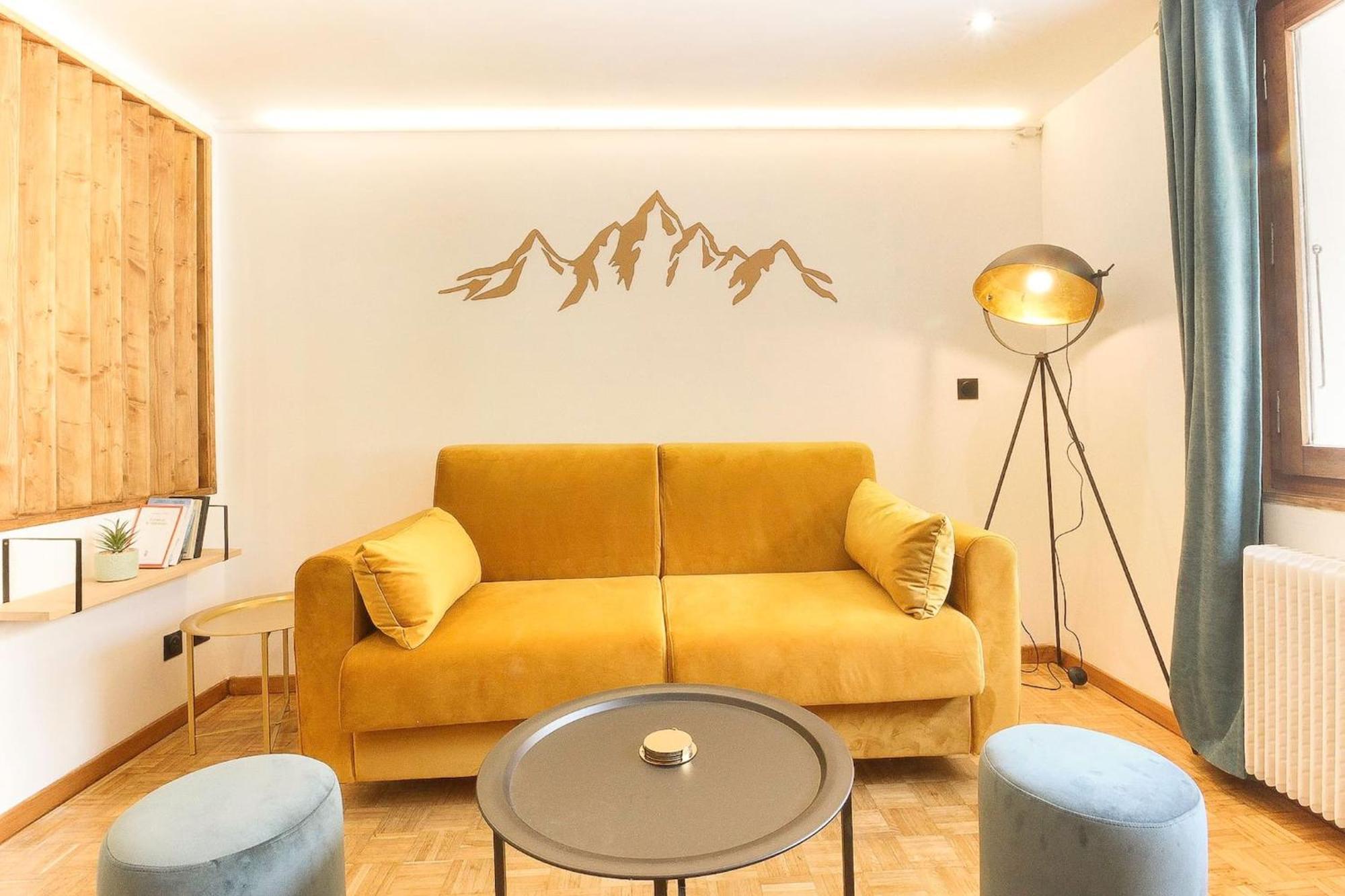 Bellevarde Apt - Newly Renovated - Central - Beside Tmb Start/End Les Houches Bagian luar foto