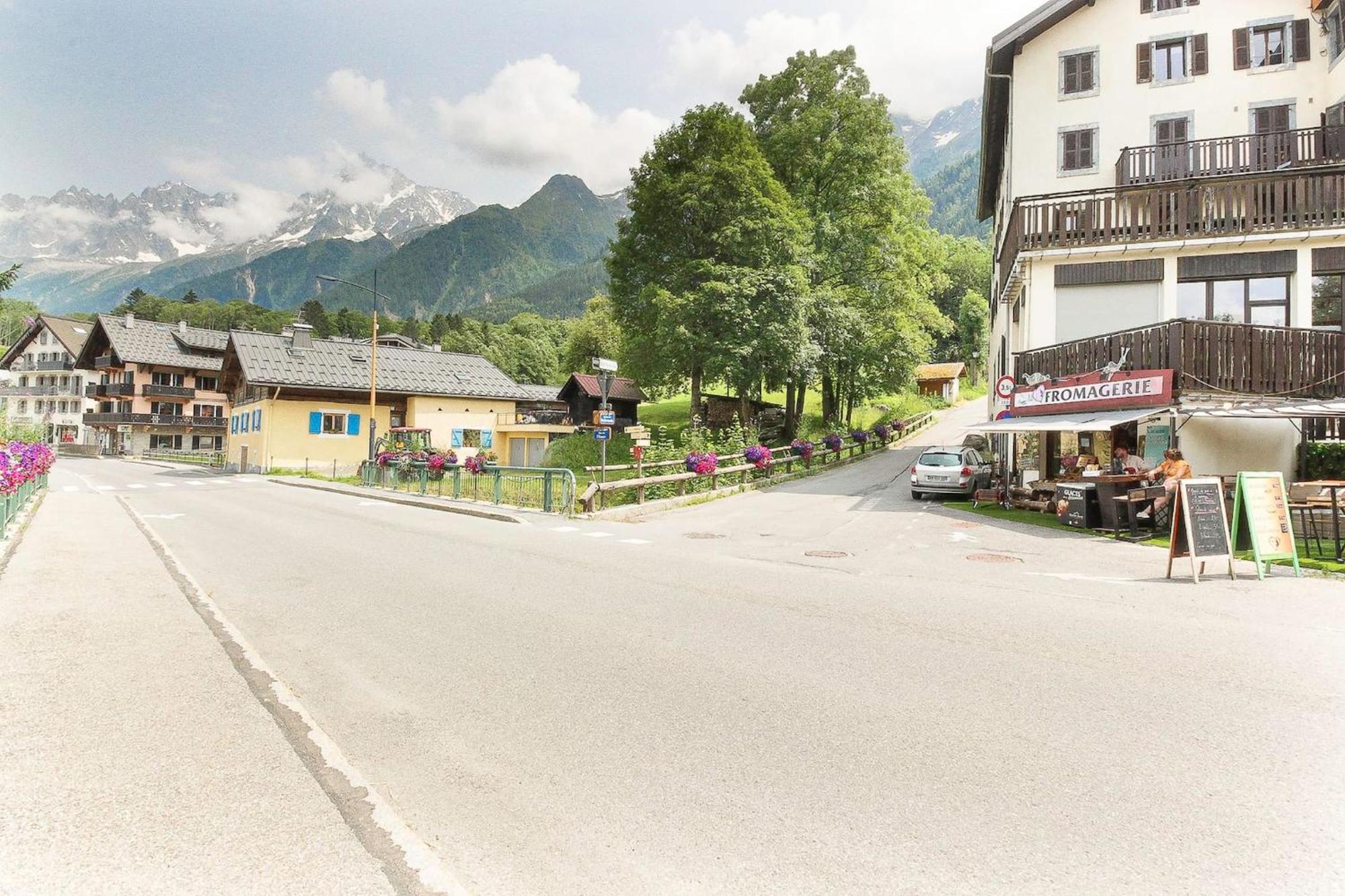 Bellevarde Apt - Newly Renovated - Central - Beside Tmb Start/End Les Houches Bagian luar foto
